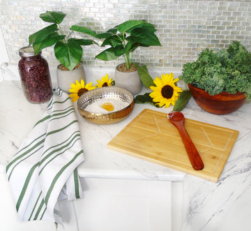 How Sure Grip Kitchen Towels Enhance Your Cooking Experience